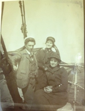 Josephine Walsh (center) on her way to Europe, July 1900